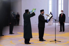Dilantik Jadi Deputi...