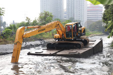 Jalur Penangkal Banjir...