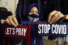 Siapkan Dana Rp10 M,...
