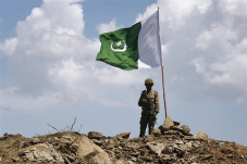 Pakistan: Dunia Harus...