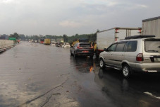 Banjir Surut, Semua...