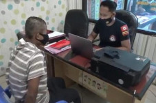 Memilukan, Ayah Bunuh...