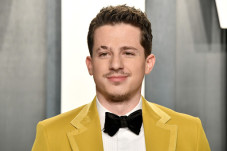 Charlie Puth Rilis Lagu...