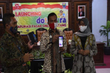 Pemkab Batang Manjakan...