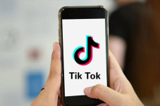 TikTok Dicurigai Kumpulkan...