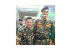 Ayong, Banser Tionghoa...
