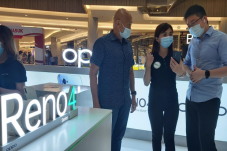Pameran 10 Hari, Oppo...