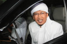 HUT RI, Aa Gym Doakan...