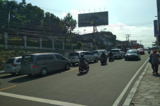 Setelah 2 Jam One Way,...