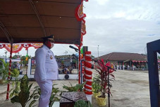 Bupati Asmat Pimpin...