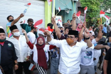 Blusukan, Cak Machfud...
