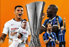 Inter Milan Bentrok...