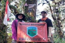 Butuh Waktu 6 Hari,...
