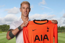 Gabung Tottenham, Joe...