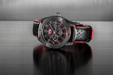Orient Star Kenalkan...