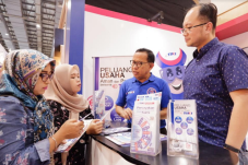 Tuah Jasa Kurir, Penghubung...
