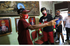 Kisah Kapten Sanjoto,...