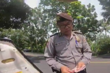 Viral, Video Oknum Polisi...