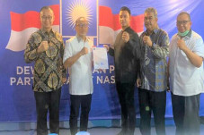 PAN Resmi Dukung Yuri...