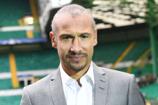 Henrik Larsson Kembali...