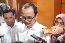 15 Perguruan Tinggi...