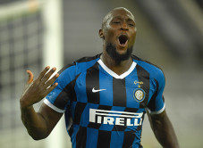Lima Pemain Inter Milan...