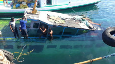 Diduga Lambung Bocor,...