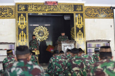 Kodam Hasanuddin Peringati...