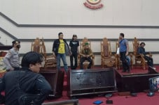 Demo Berujung Anarkis...