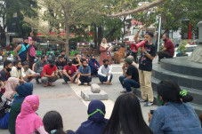 Sikapi Keluhan Warga,...