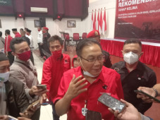 Ketua Bappilu PDIP Pastikan...