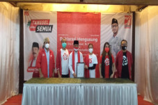 Dukung Muhamad-Saraswati,...