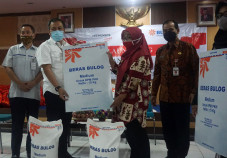Bulog Mulai Distribusikan...