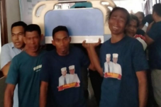 Usai Mendaftar di Kantor...