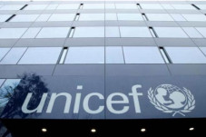 Hasil Penelitian UNICEF,...