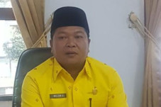 Ketua DPRD Tana Toraja...