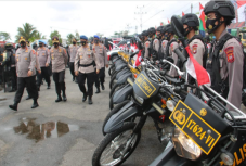 Cek Kesiapan Pasukan...