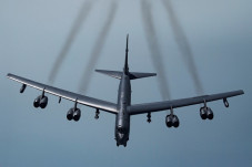 Rusia Kerahkan 8 Jet...