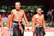 Gerindra Gabung, Adnan-Kio...