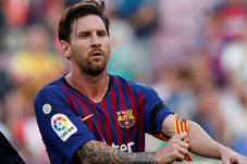 Konsekuensi Messi Bertahan...