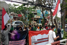 Tolak Deklarasi KAMI,...