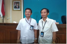 Hari Ini, UNS Kukuhkan...