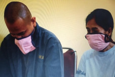 Berdalih untuk Modal...