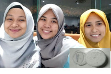 Mahasiswa UNY Olah Daun...