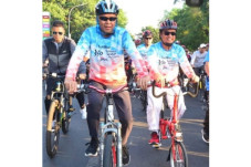 4 Atlet Sulsel Terima...