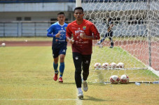 Teja Kembali Berlatih,...