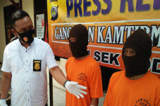 Untuk Biaya Nikah, 2...