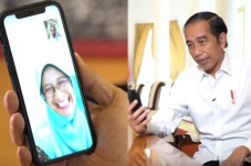 Lewat Video Call, Jokowi...