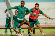 Menu Latihan Baru Persebaya...