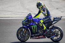 Rossi dan Pol Beda Pendapat...
